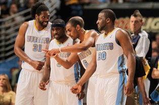 辟谣，并非与他人女友谈恋爱，埃纳社媒：一切都是剧本（澄清传闻：并未与他人女友交往，埃纳社媒称一切皆为剧本）