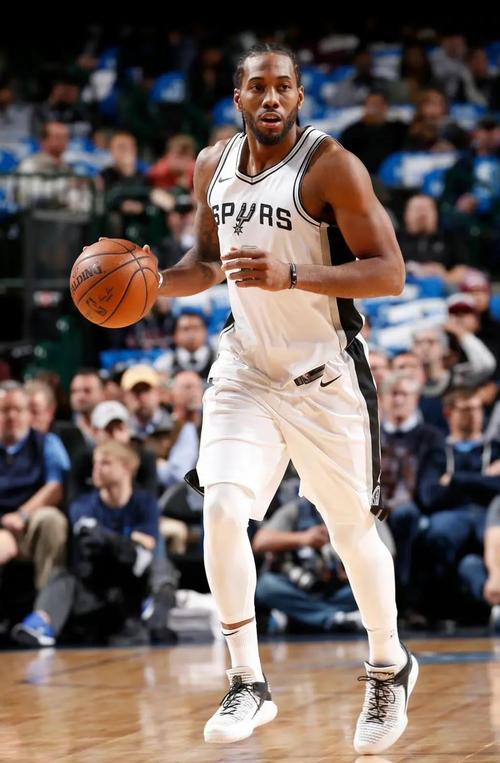 官方：卢卡库恢复训练，并顶替德布劳内入选欧冠大名单（官宣：卢卡库恢复合练，顶替德布劳内入围欧冠名单）