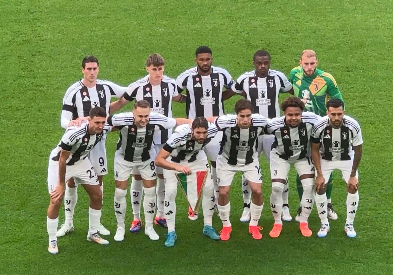 因扎吉执教巴勒莫客场3比1胜恩波利（因扎吉率领巴勒莫客场3-1力克恩波利）