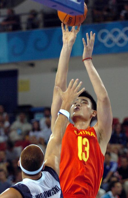 里程碑，北京国安球员方昊已代表中国俱乐部出战100场（北京国安球员方昊达成里程碑：为中国俱乐部出战100场）