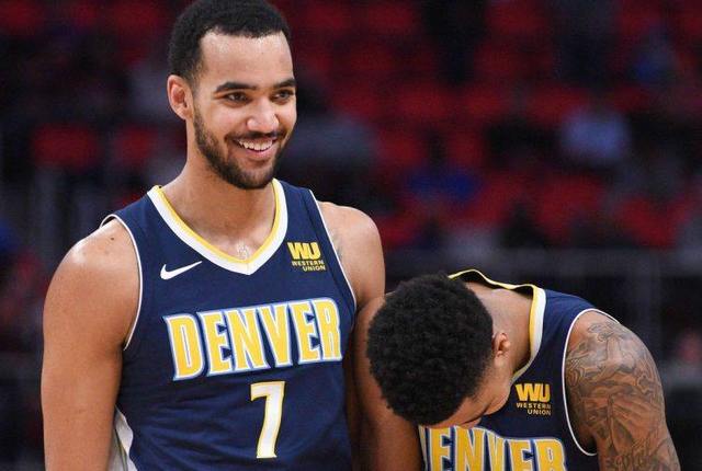 杜兰特关键补篮赢下比赛（杜兰特关键补篮助球队取胜）