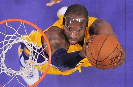 若有所指？道格拉斯-路易斯在社交媒体发文：愿上帝宽恕坏人（疑似有所指？道格拉斯-路易斯社媒发声：愿上帝宽恕恶人）